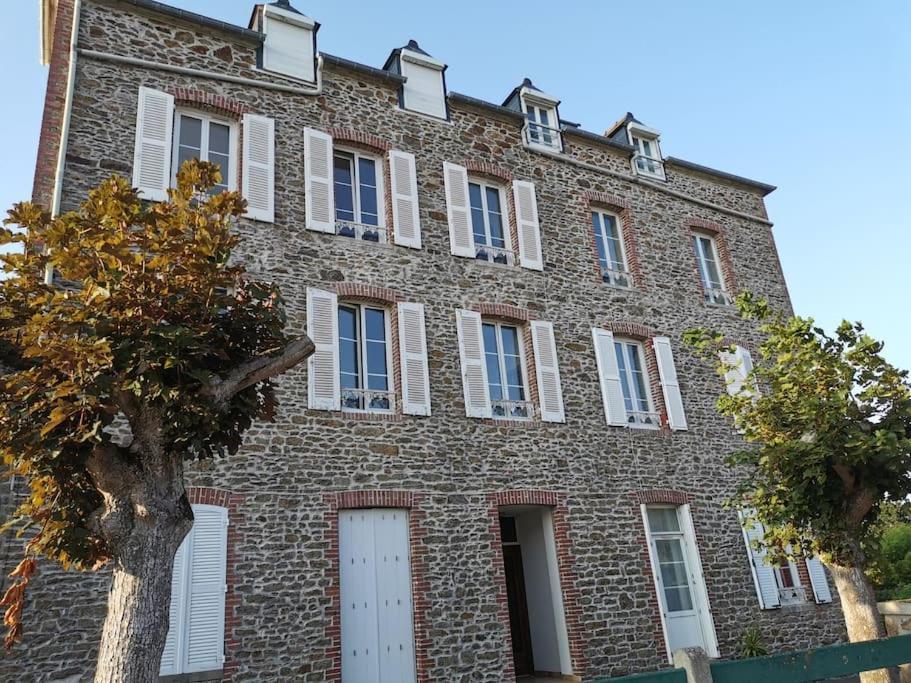 Studio cosy au bord de mer Leilighet Lancieux Eksteriør bilde
