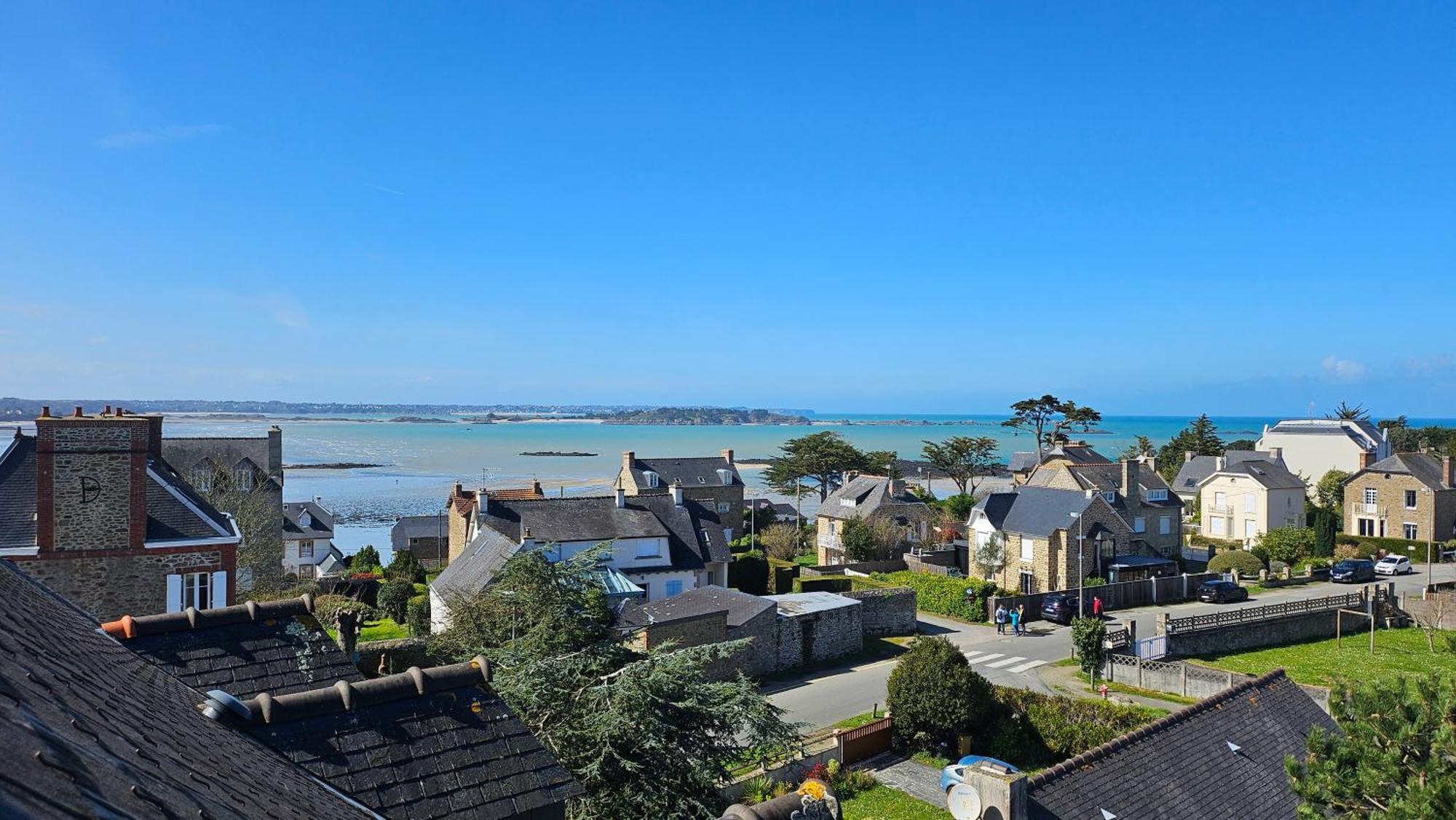 Studio cosy au bord de mer Leilighet Lancieux Eksteriør bilde